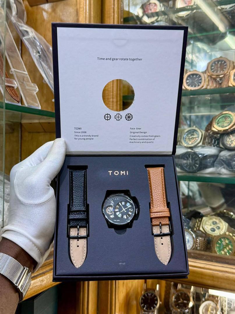 TOMI Wristwatch – Classic & Stylish
