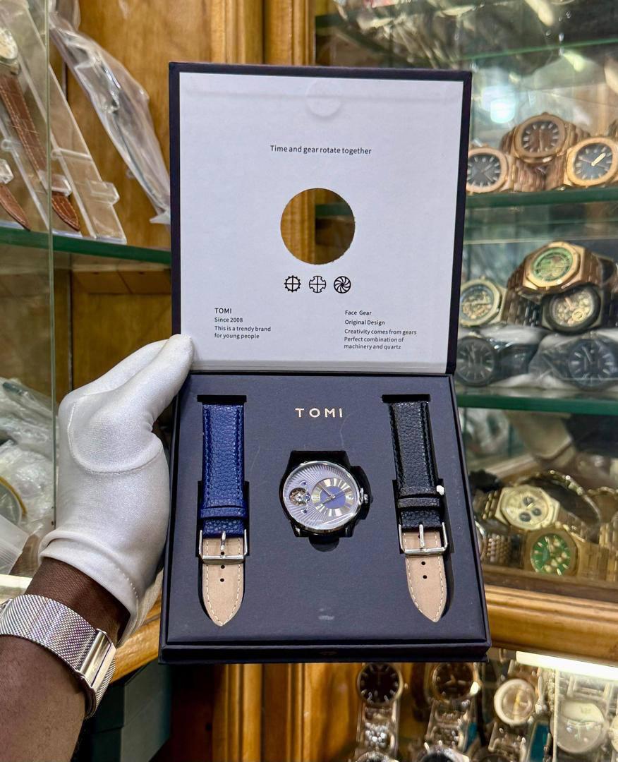 TOMI Wristwatch – Classic & Stylish