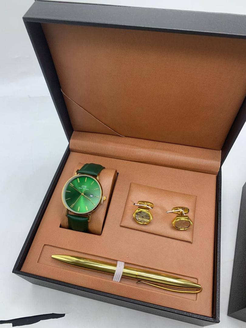 DW Watch, Cufflinks & Pen